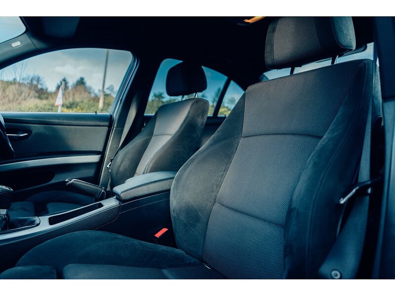 BMW 2.0 318d M Sport Saloon 4dr Diesel Manual Euro 5 (143 ps)