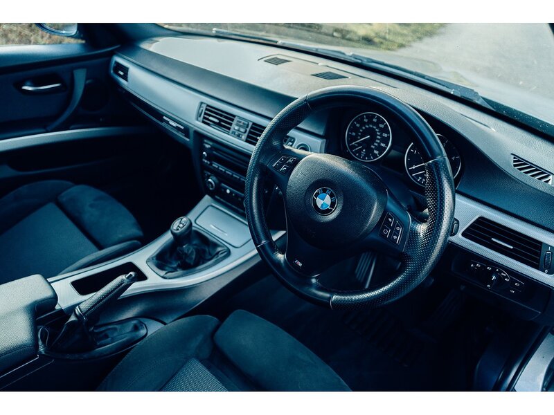 BMW 2.0 318d M Sport Saloon 4dr Diesel Manual Euro 5 (143 ps)