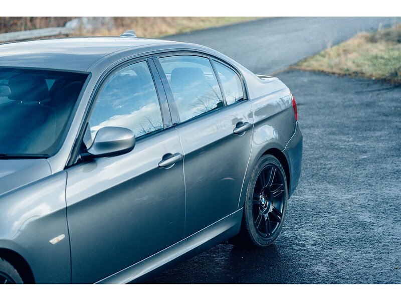 BMW 2.0 318d M Sport Saloon 4dr Diesel Manual Euro 5 (143 ps)