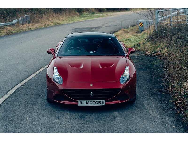 Ferrari 3.8 V8 T Convertible 2dr Petrol F1 DCT Euro 6 (560 ps)