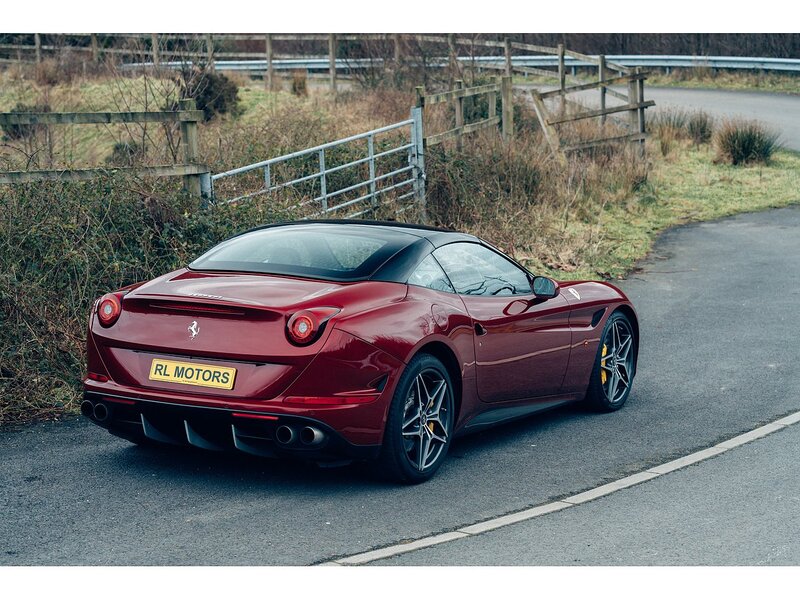 Ferrari 3.8 V8 T Convertible 2dr Petrol F1 DCT Euro 6 (560 ps)