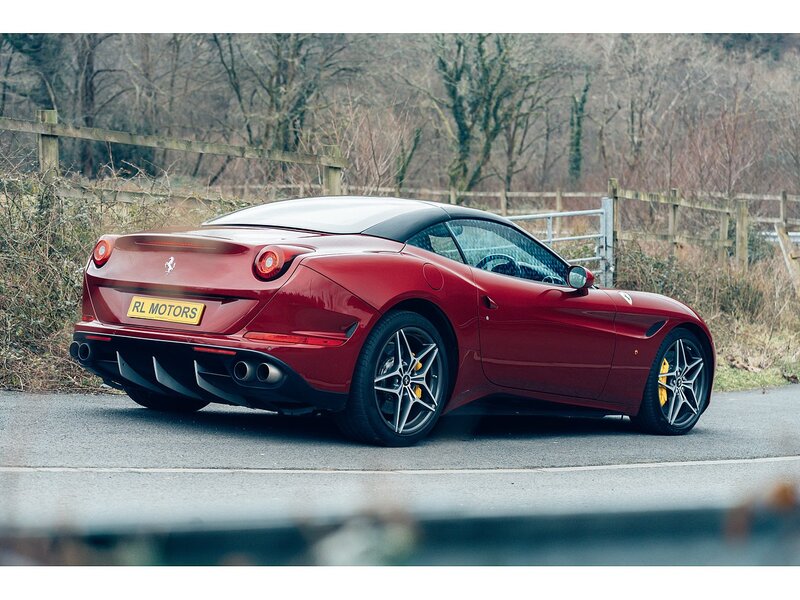 Ferrari 3.8 V8 T Convertible 2dr Petrol F1 DCT Euro 6 (560 ps)