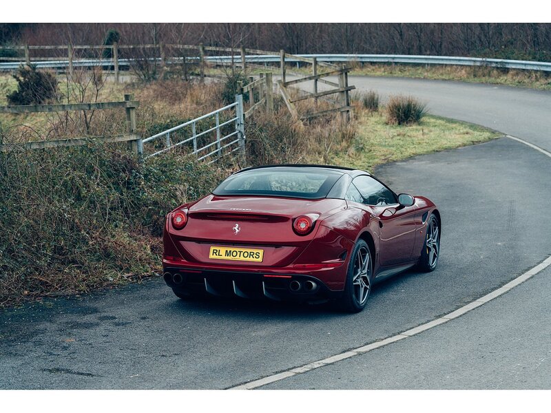 Ferrari 3.8 V8 T Convertible 2dr Petrol F1 DCT Euro 6 (560 ps)