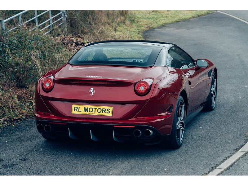 Ferrari 3.8 V8 T Convertible 2dr Petrol F1 DCT Euro 6 (560 ps)