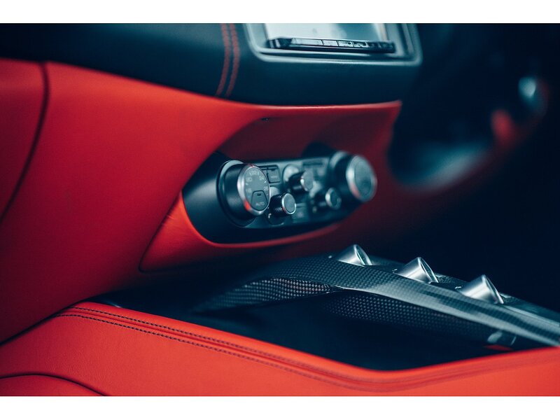 Ferrari 3.8 V8 T Convertible 2dr Petrol F1 DCT Euro 6 (560 ps)