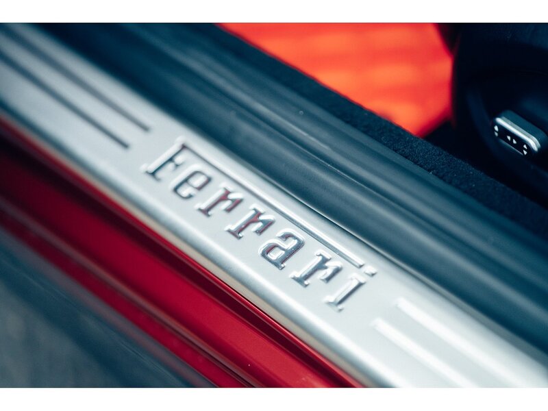 Ferrari 3.8 V8 T Convertible 2dr Petrol F1 DCT Euro 6 (560 ps)