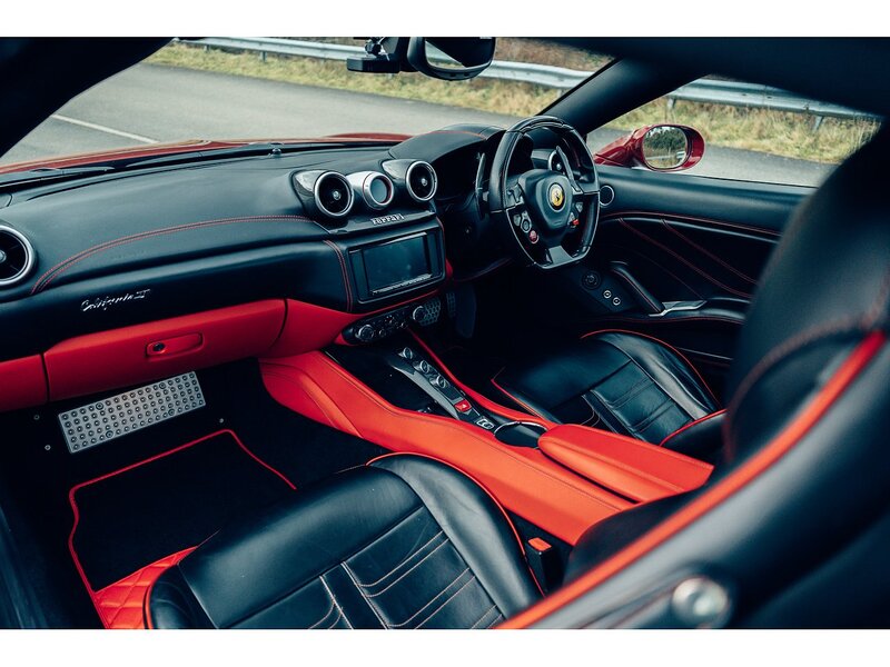 Ferrari 3.8 V8 T Convertible 2dr Petrol F1 DCT Euro 6 (560 ps)