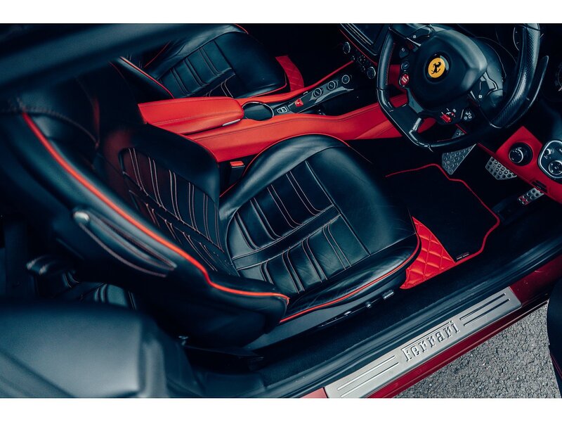 Ferrari 3.8 V8 T Convertible 2dr Petrol F1 DCT Euro 6 (560 ps)