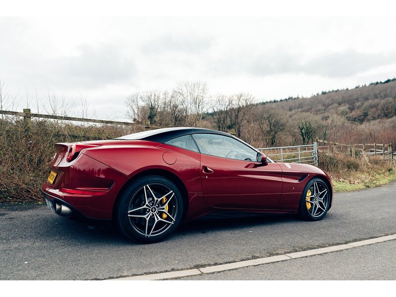 Ferrari 3.8 V8 T Convertible 2dr Petrol F1 DCT Euro 6 (560 ps)