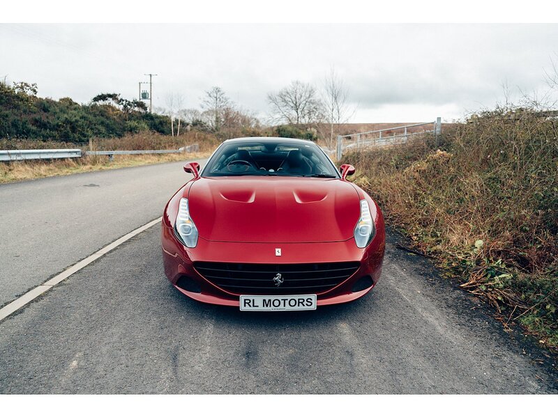 Ferrari 3.8 V8 T Convertible 2dr Petrol F1 DCT Euro 6 (560 ps)