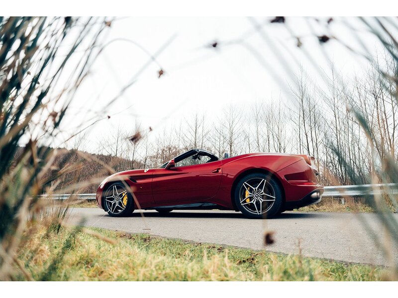 Ferrari 3.8 V8 T Convertible 2dr Petrol F1 DCT Euro 6 (560 ps)