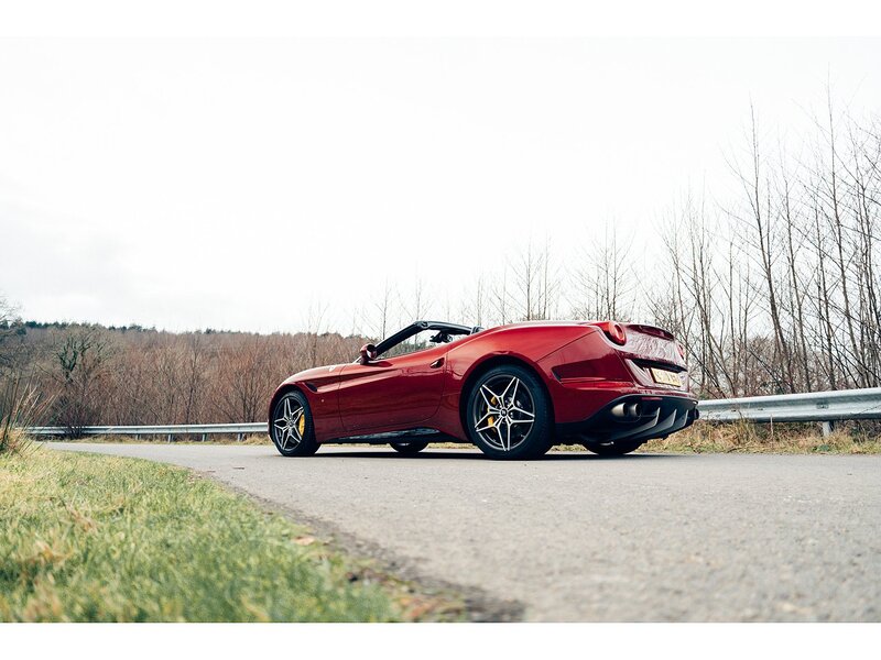 Ferrari 3.8 V8 T Convertible 2dr Petrol F1 DCT Euro 6 (560 ps)