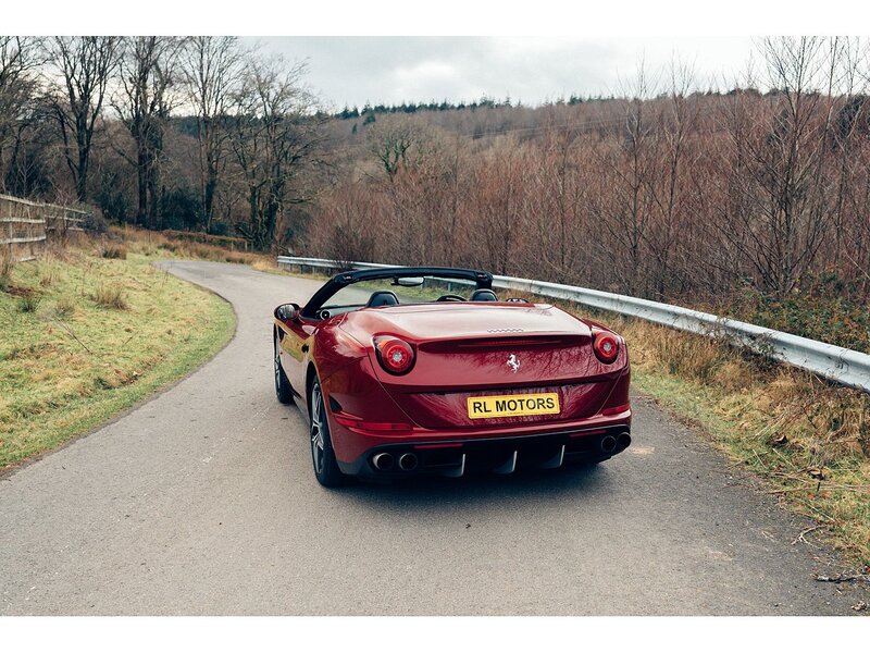 Ferrari 3.8 V8 T Convertible 2dr Petrol F1 DCT Euro 6 (560 ps)