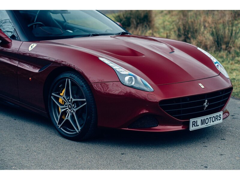 Ferrari 3.8 V8 T Convertible 2dr Petrol F1 DCT Euro 6 (560 ps)