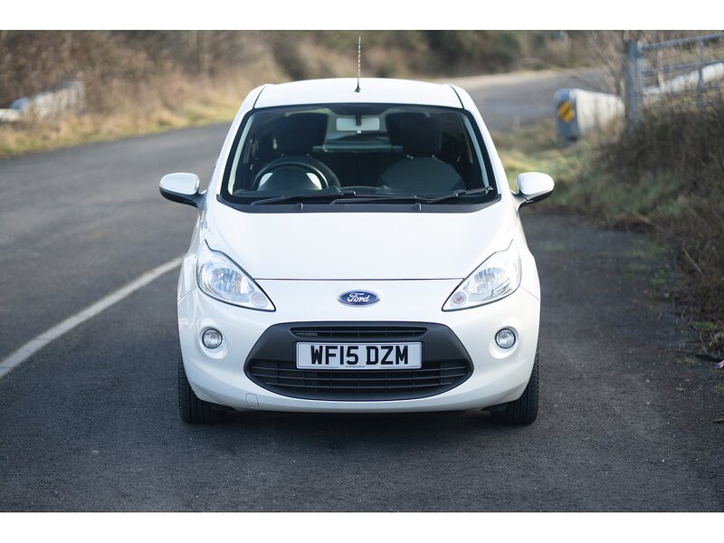 Ford 1.2 Titanium Hatchback 3dr Petrol Manual Euro 5 (69 ps)