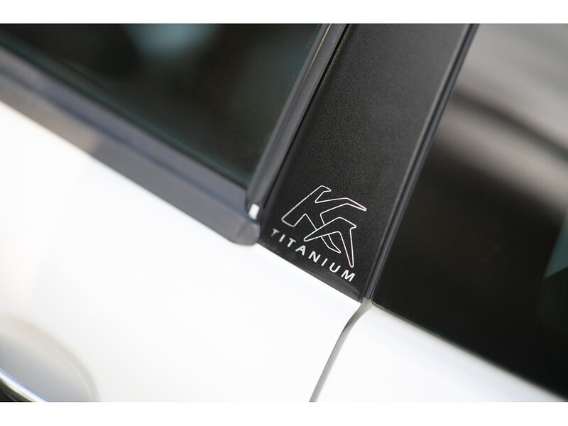 Ford 1.2 Titanium Hatchback 3dr Petrol Manual Euro 5 (69 ps)