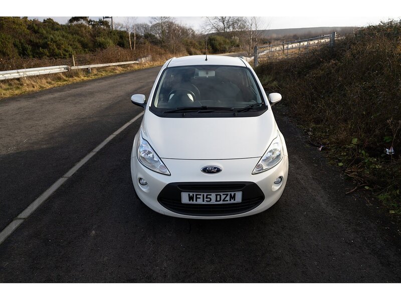 Ford 1.2 Titanium Hatchback 3dr Petrol Manual Euro 5 (69 ps)