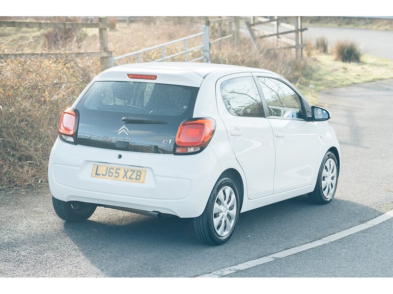 Citroen 1.2 PureTech Feel Hatchback 5dr Petrol Manual Euro 6 (82 ps)