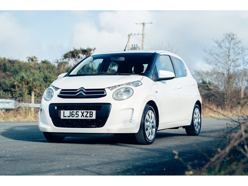 Citroen 1.2 PureTech Feel Hatchback 5dr Petrol Manual Euro 6 (82 ps)