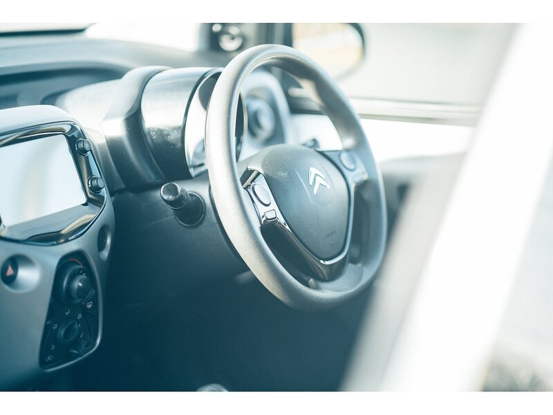 Citroen 1.2 PureTech Feel Hatchback 5dr Petrol Manual Euro 6 (82 ps)