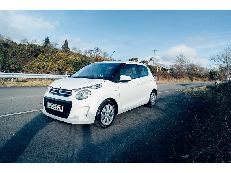 Citroen 1.2 PureTech Feel Hatchback 5dr Petrol Manual Euro 6 (82 ps)