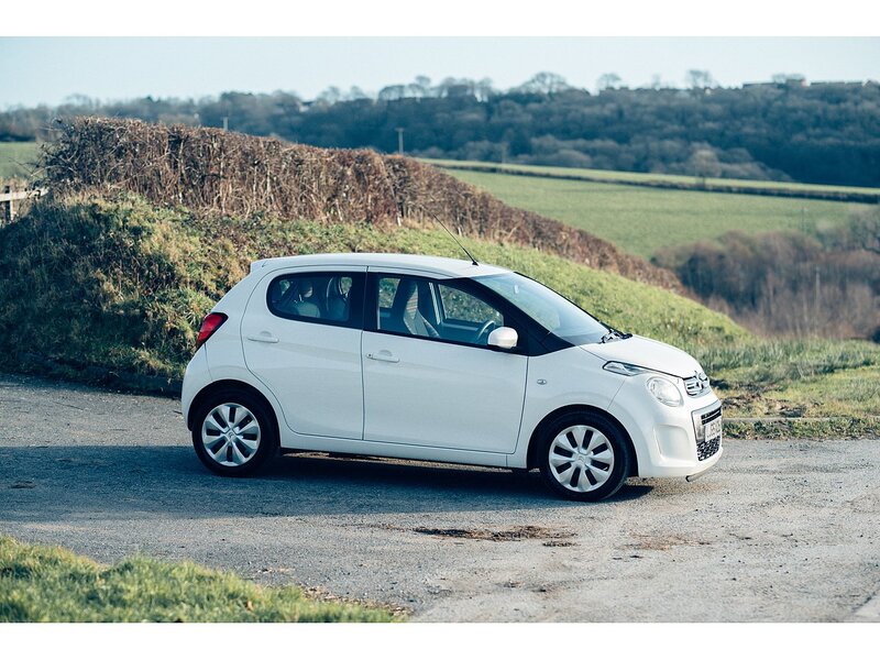 Citroen 1.2 PureTech Feel Hatchback 5dr Petrol Manual Euro 6 (82 ps)