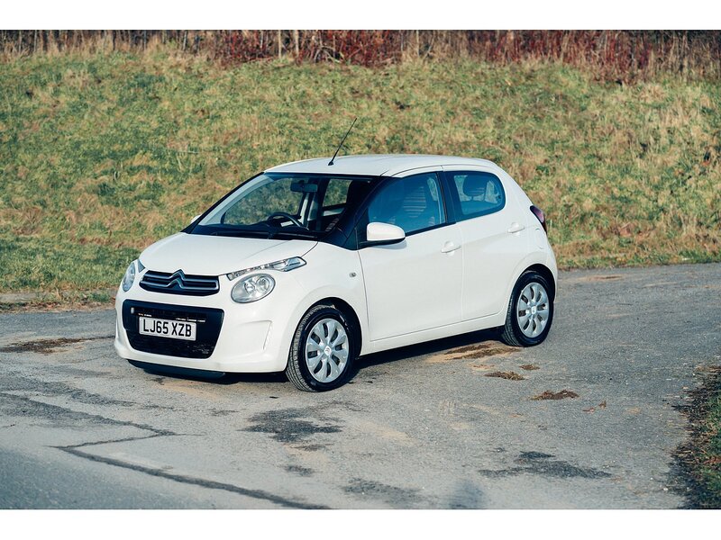 Citroen 1.2 PureTech Feel Hatchback 5dr Petrol Manual Euro 6 (82 ps)