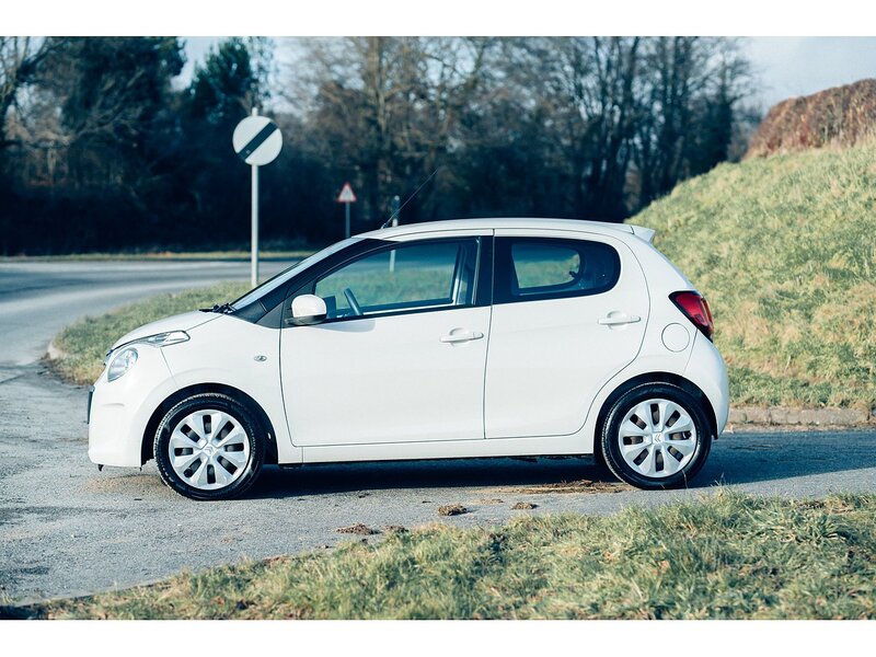 Citroen 1.2 PureTech Feel Hatchback 5dr Petrol Manual Euro 6 (82 ps)