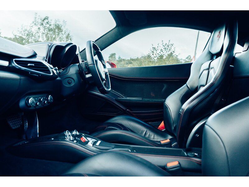 Ferrari 4.5 Italia Coupe 2dr Petrol F1 DCT Euro 5 (570 bhp)