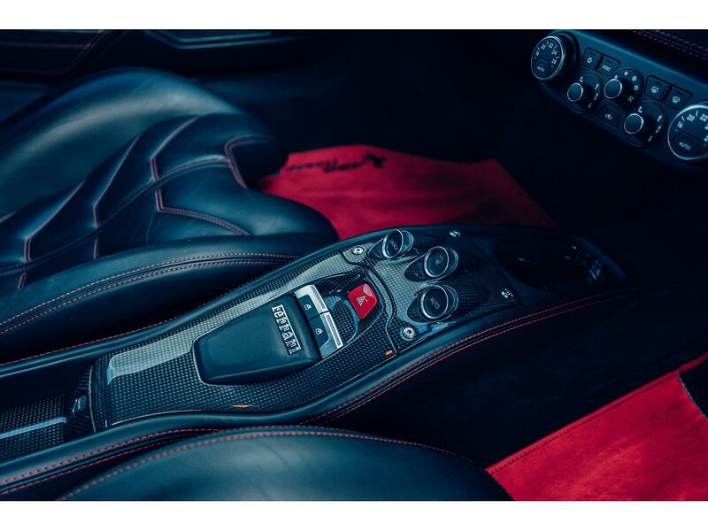 Ferrari 4.5 Italia Coupe 2dr Petrol F1 DCT Euro 5 (570 bhp)