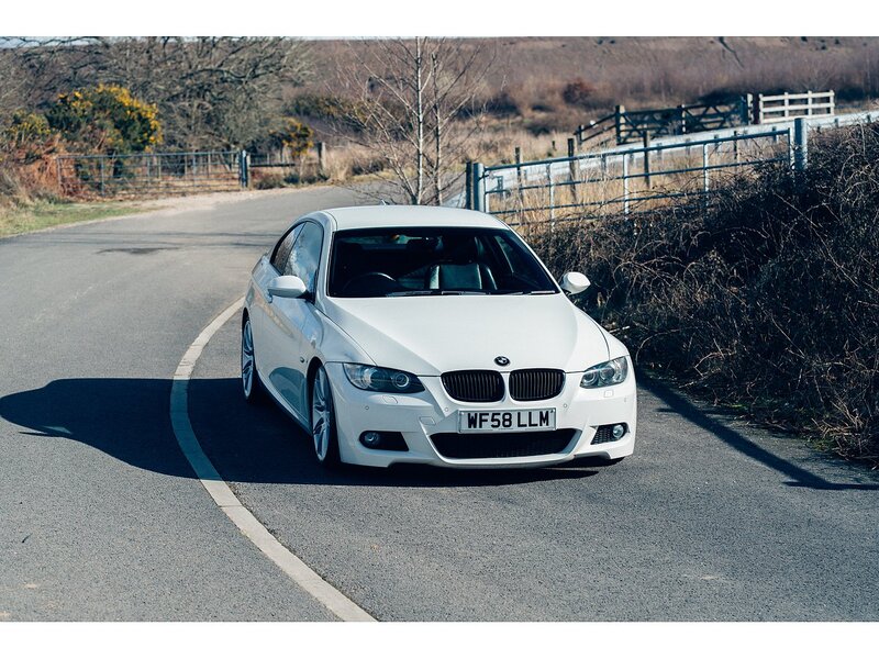 BMW 3.0 325d M Sport Coupe 2dr Diesel Steptronic Euro 4 (197 ps)