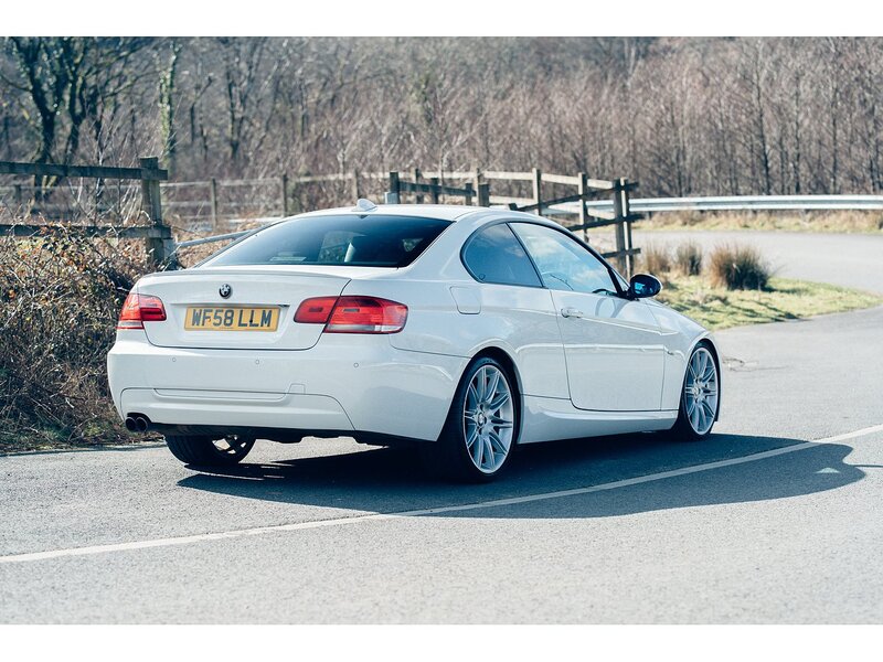 BMW 3.0 325d M Sport Coupe 2dr Diesel Steptronic Euro 4 (197 ps)