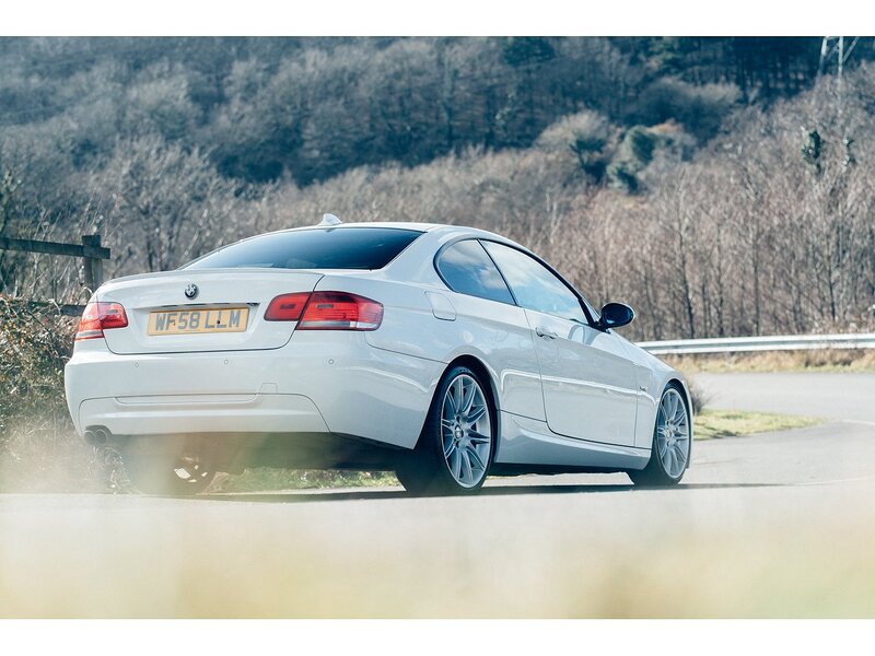 BMW 3.0 325d M Sport Coupe 2dr Diesel Steptronic Euro 4 (197 ps)