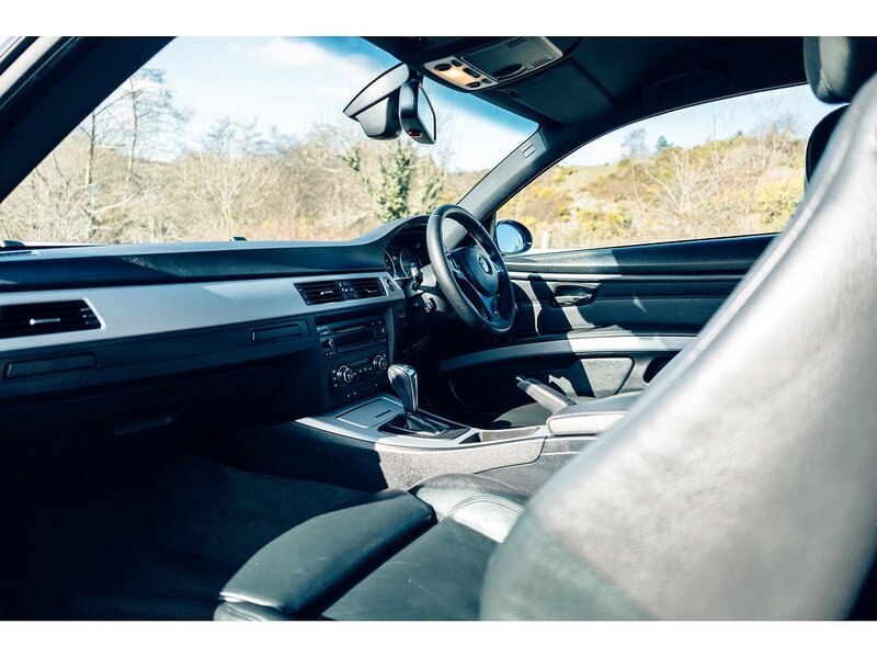 BMW 3.0 325d M Sport Coupe 2dr Diesel Steptronic Euro 4 (197 ps)