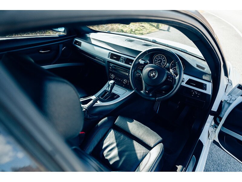 BMW 3.0 325d M Sport Coupe 2dr Diesel Steptronic Euro 4 (197 ps)