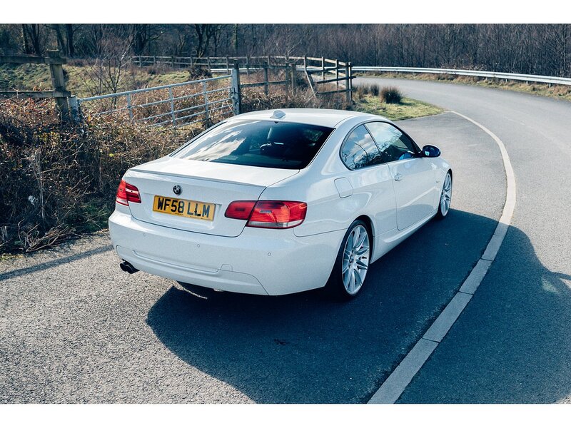 BMW 3.0 325d M Sport Coupe 2dr Diesel Steptronic Euro 4 (197 ps)