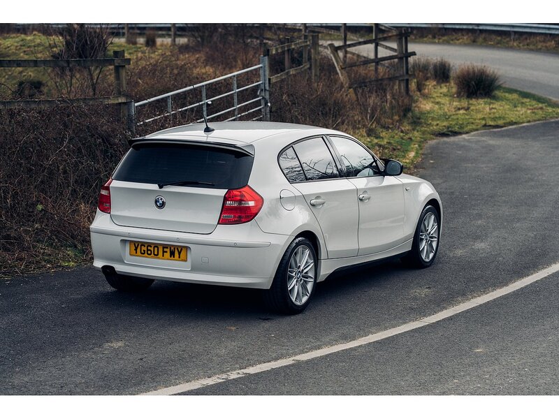 BMW 2.0 118d Sport Hatchback 5dr Diesel Manual Euro 5 (143 ps)