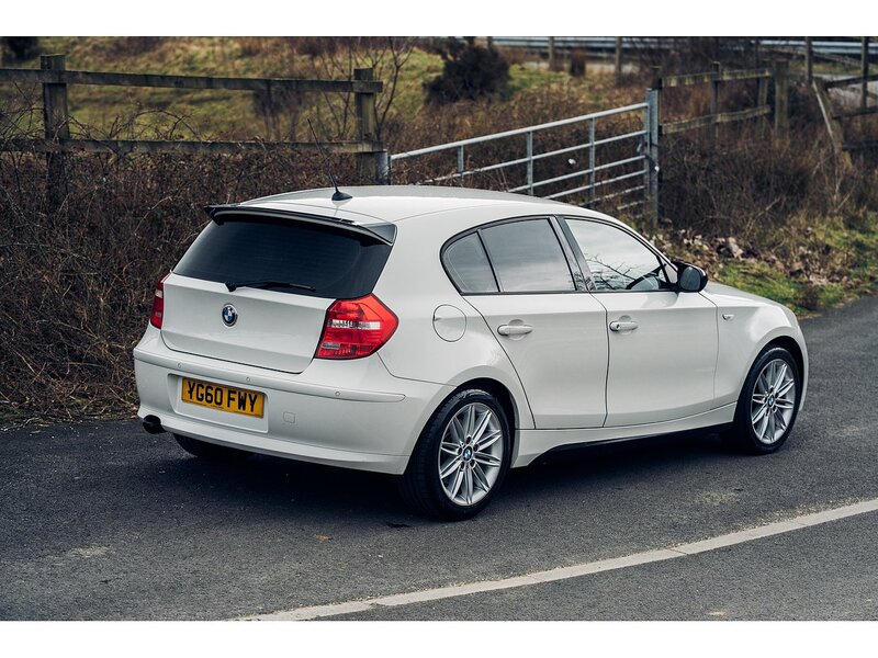BMW 2.0 118d Sport Hatchback 5dr Diesel Manual Euro 5 (143 ps)
