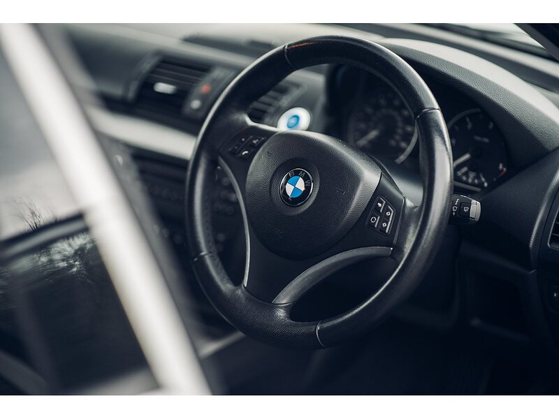 BMW 2.0 118d Sport Hatchback 5dr Diesel Manual Euro 5 (143 ps)