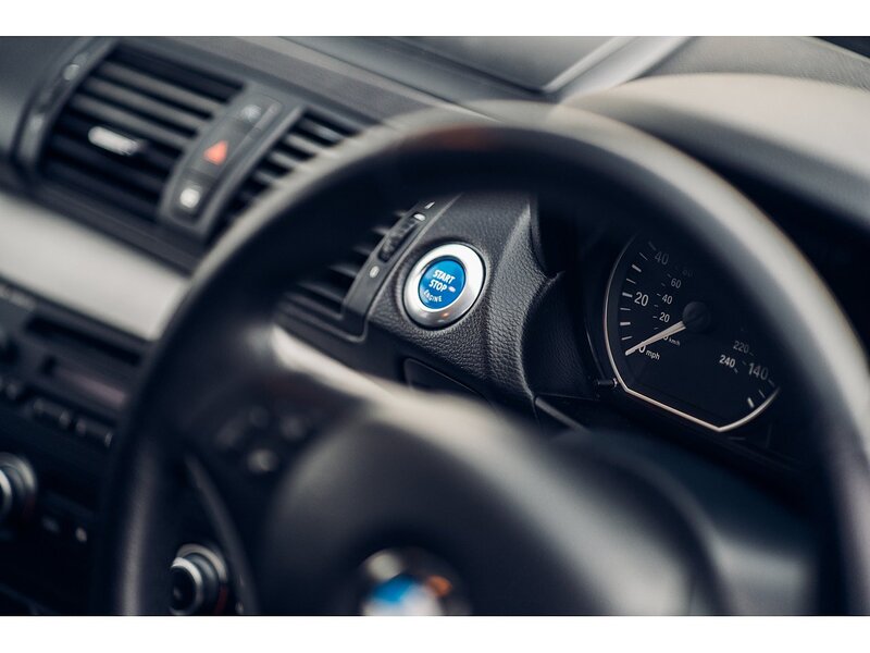 BMW 2.0 118d Sport Hatchback 5dr Diesel Manual Euro 5 (143 ps)