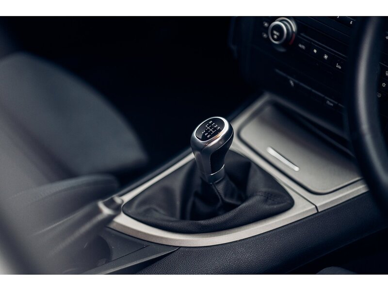 BMW 2.0 118d Sport Hatchback 5dr Diesel Manual Euro 5 (143 ps)