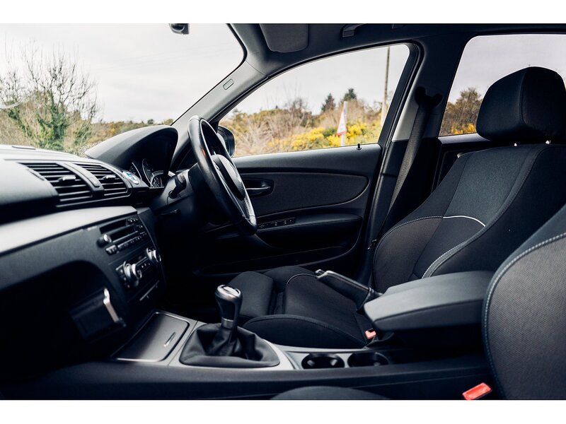 BMW 2.0 118d Sport Hatchback 5dr Diesel Manual Euro 5 (143 ps)