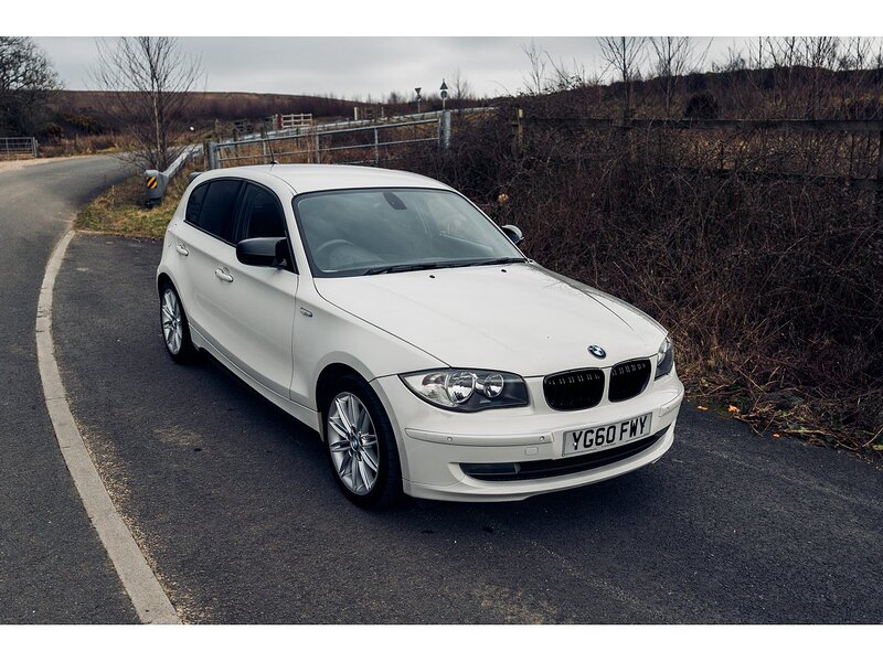 BMW 2.0 118d Sport Hatchback 5dr Diesel Manual Euro 5 (143 ps)
