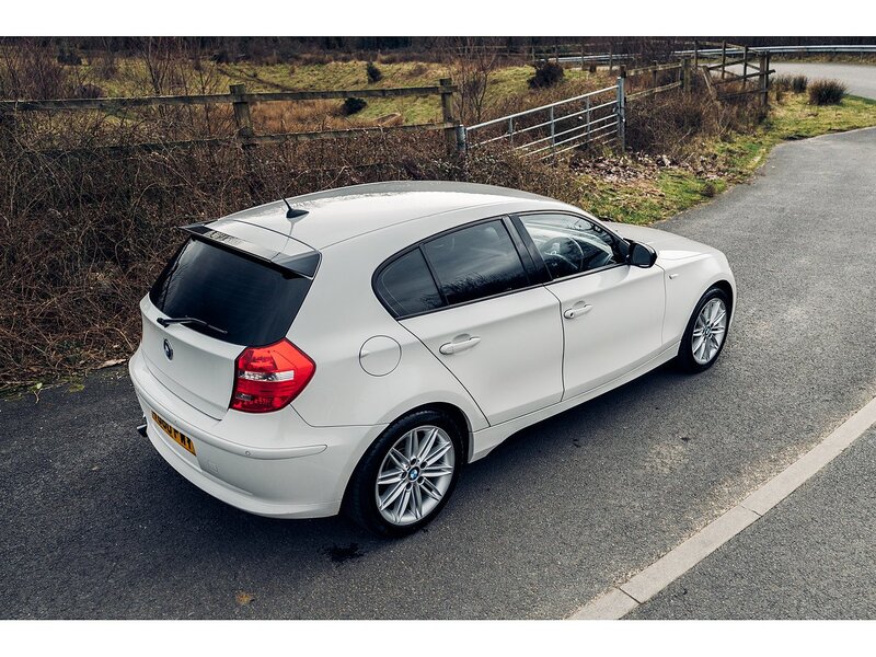 BMW 2.0 118d Sport Hatchback 5dr Diesel Manual Euro 5 (143 ps)