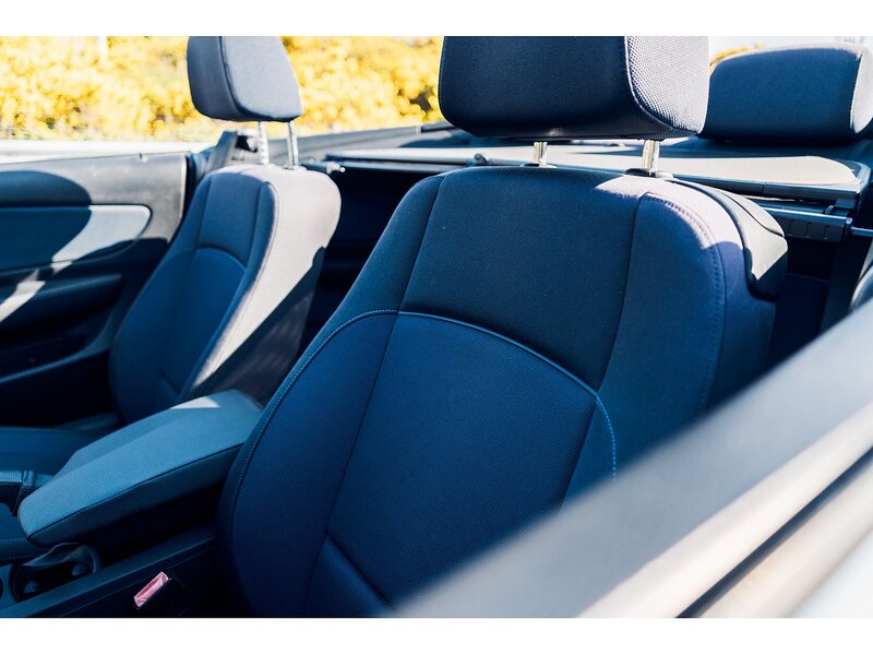 BMW 2.0 123d SE Convertible 2dr Diesel Steptronic Euro 4 (204 ps)