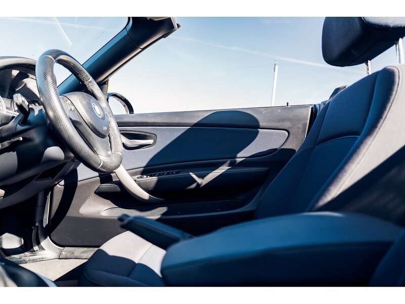 BMW 2.0 123d SE Convertible 2dr Diesel Steptronic Euro 4 (204 ps)