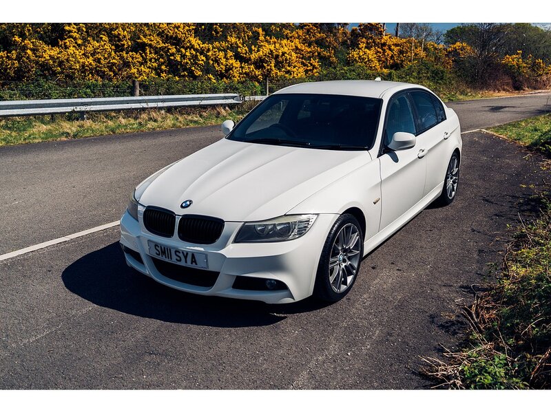 BMW 2.0 318i Sport Plus Edition Saloon 4dr Petrol Manual Euro 5 (s/s) (143 ps)