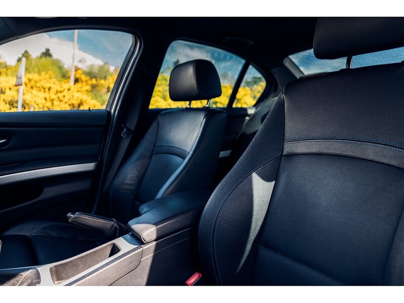 BMW 2.0 318i Sport Plus Edition Saloon 4dr Petrol Manual Euro 5 (s/s) (143 ps)