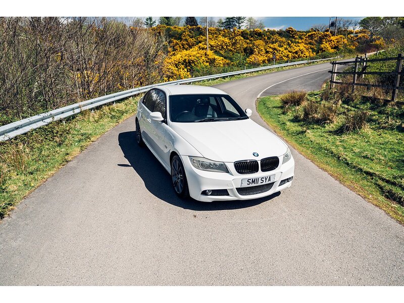 BMW 2.0 318i Sport Plus Edition Saloon 4dr Petrol Manual Euro 5 (s/s) (143 ps)