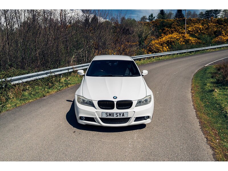 BMW 2.0 318i Sport Plus Edition Saloon 4dr Petrol Manual Euro 5 (s/s) (143 ps)